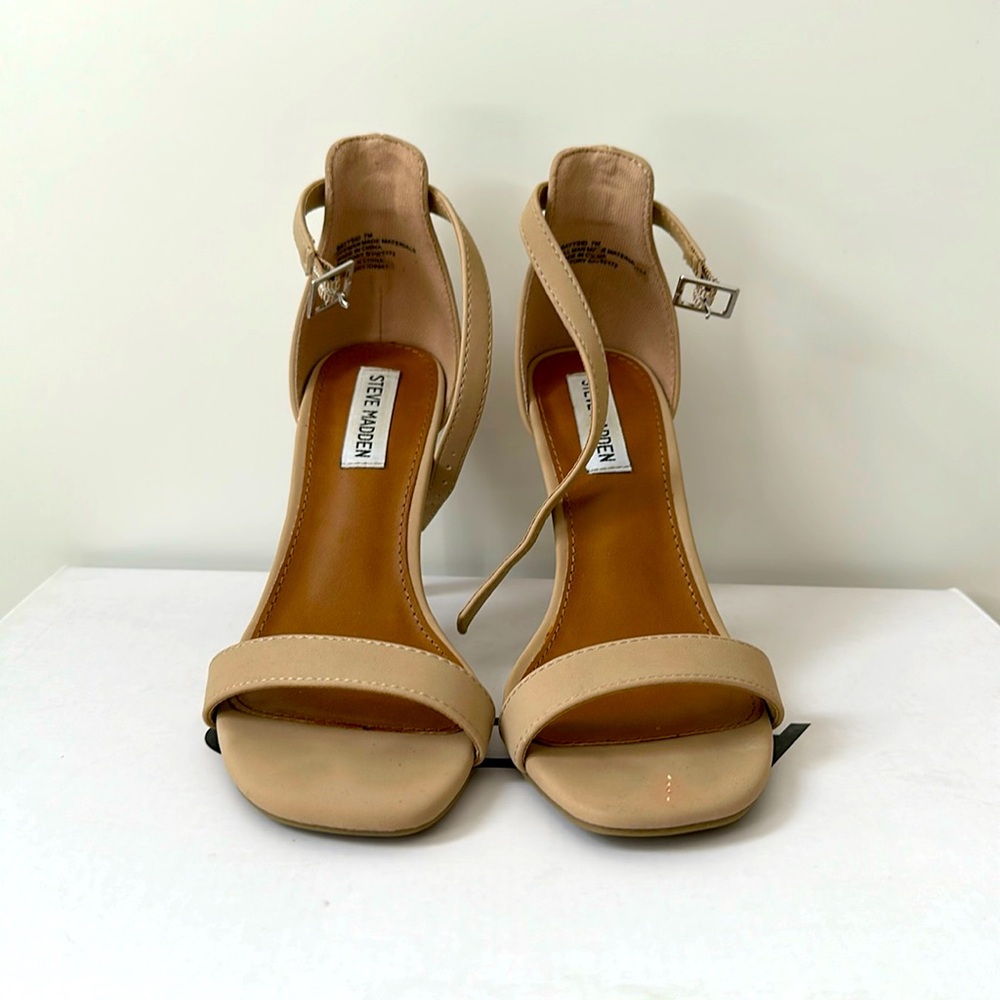STEVE MADDEN - matte nude heels